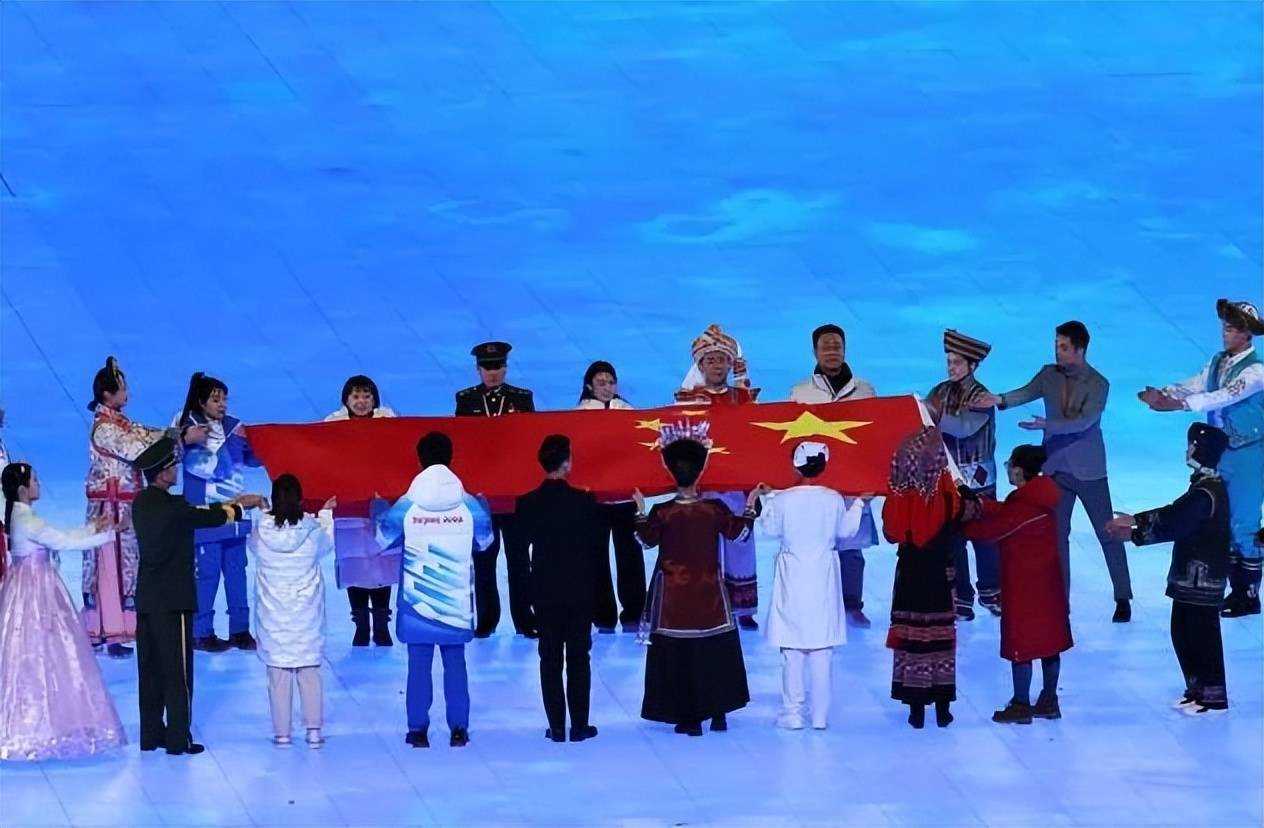 韩网评张佳宁穿朝鲜族服饰 蛮不讲理引官媒发文力挺