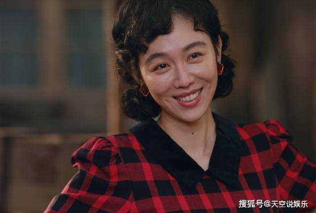 《南来北往》凉鞋里穿丝袜!大力对玉玲最狠的报复 是被同化的“装”