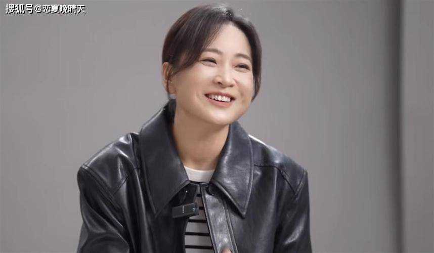 贾玲:我感觉自己是天选之人 腿粗的人适合健身
