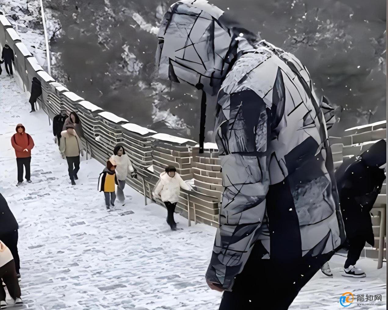 雪天爬长城 爬2米微信步数1万 雪天爬长城的体验