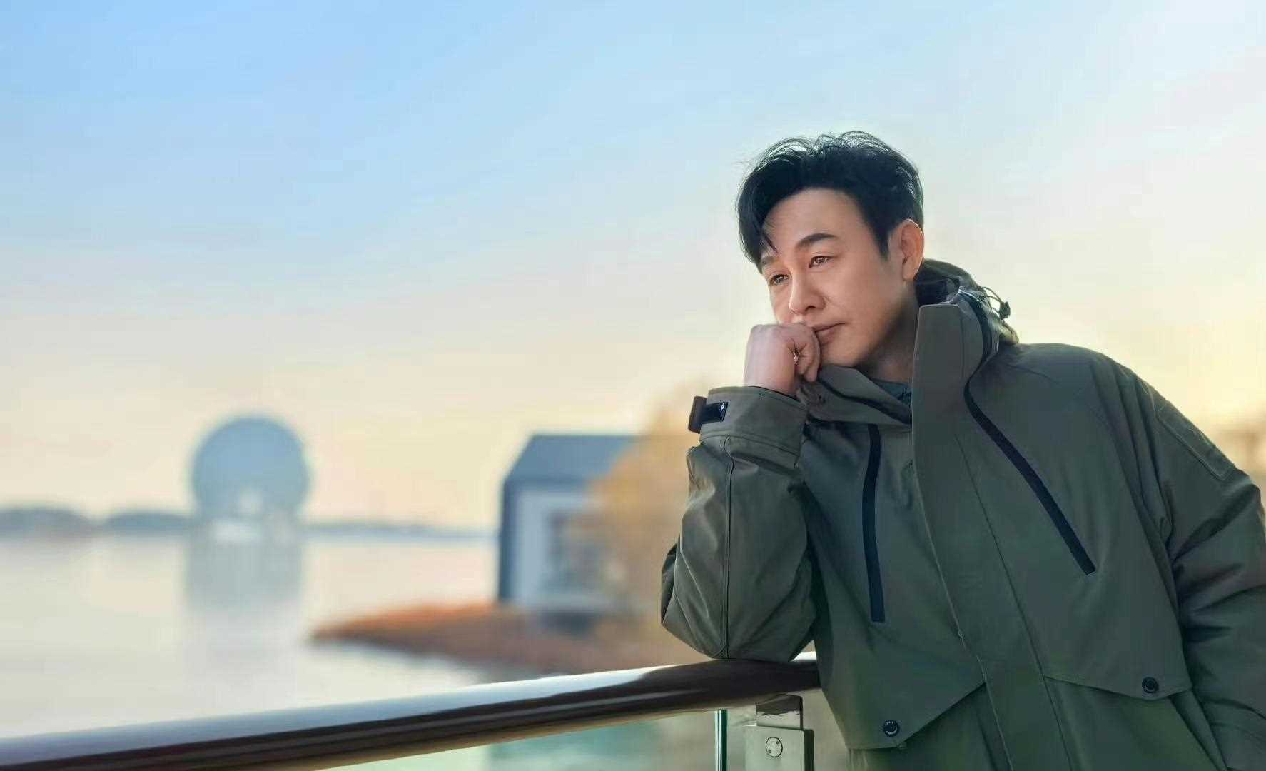 张颂文生活经历到底多丰富?早期在深圳当导游 还荣获广东最佳导游
