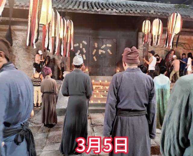横店群演短缺 有人两个月工资翻10倍,你还不心动吗?