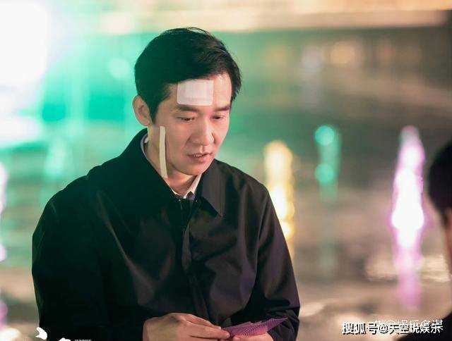 《江河日上》郑寒江被曝不良作风停职 幕后操手竟是隐藏身边的他，真相震惊众人