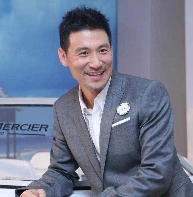 上海中山医院否认张学友住进ICU 不实信息请勿轻信