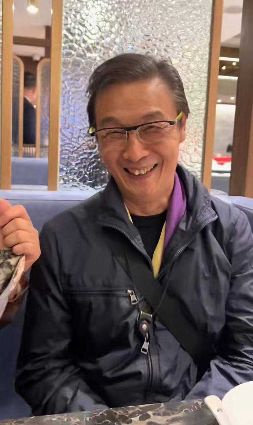 李立群探望老友刘松仁