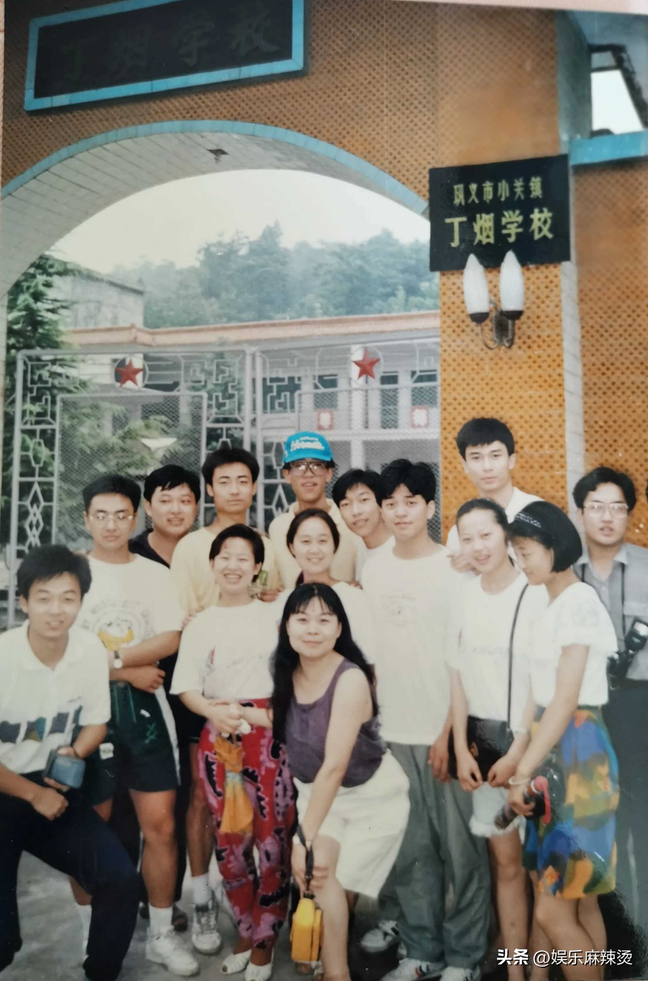 李健在清华大学的入学照 朝气蓬勃般的帅气
