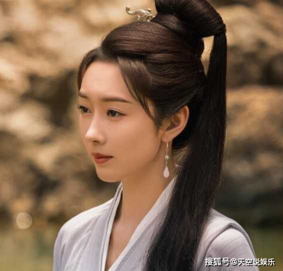 《与凤行》凤来和琉羽的爱情是如何开始的?他们的结局是he是be?