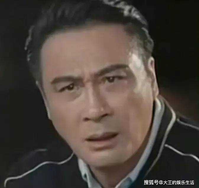 好损的儿子！费曼辣评吴镇宇 暗示钱难挣