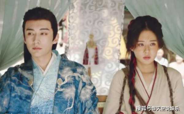 《花间令》热播中!换脸、爱情、谋杀 这部剧究竟隐藏了怎样的爱恨纠葛?