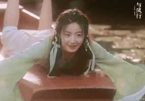 《与凤行》行止为何不能动情?《与凤行》小荷扮演者介绍