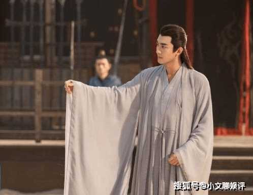 《与凤行》行止知道沈璃身世吗?《与凤行》灵尊扮演者介绍