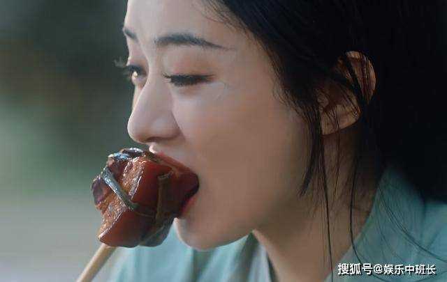 《与凤行》对美食来者不拒!看了赵丽颖的吃戏 才懂古装剧为何会成她的统治区