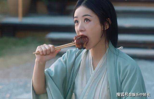 《与凤行》对美食来者不拒!看了赵丽颖的吃戏 才懂古装剧为何会成她的统治区
