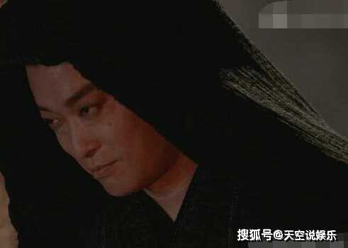 《与凤行》神君为什么要杀王爷?符生究竟是什么身份?