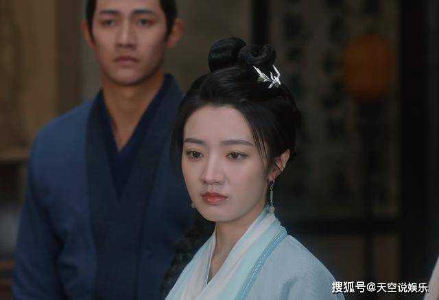 《与凤行》痴情男清夜,为何会在两个女人之间徘徊?叶氏身份就是答案