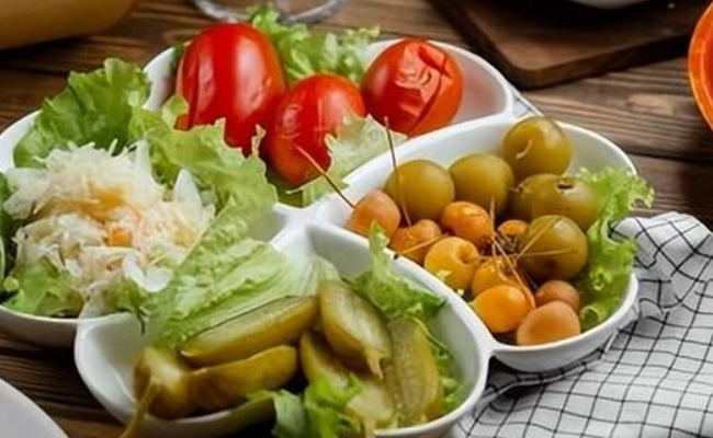 哪些食物备孕女性要少吃,可以多吃什么