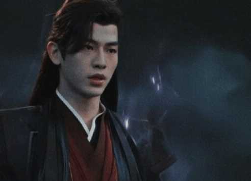 《与凤行》符生为什么不死?《与凤行》符生口中的少主是谁?