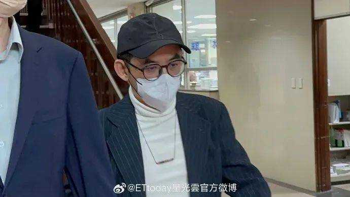 艺人黄子佼再被指控性侵口碑彻底崩盘 妻子紧急关闭社交媒体