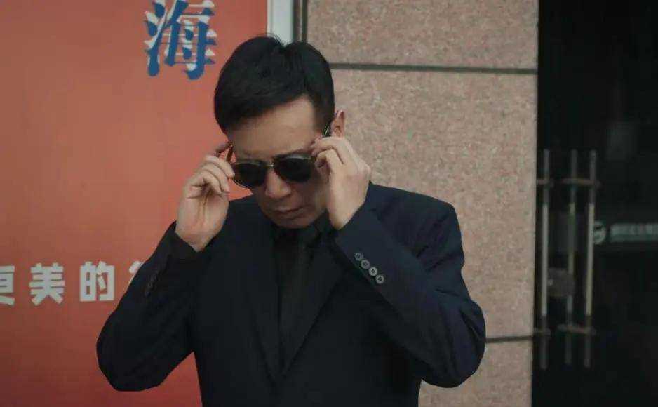 《城中之城》周琳在葬礼出现的那一刻 才明白谢致远的美人计有多狠
