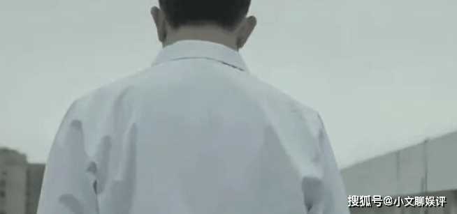 《手术直播间》天才医生郑仁的身世是什么?郑仁给仇人做手术了吗