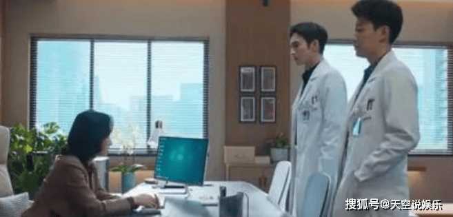 《手术直播间》郑仁和苏云什么关系?是同事更是互相治愈彼此的好兄弟