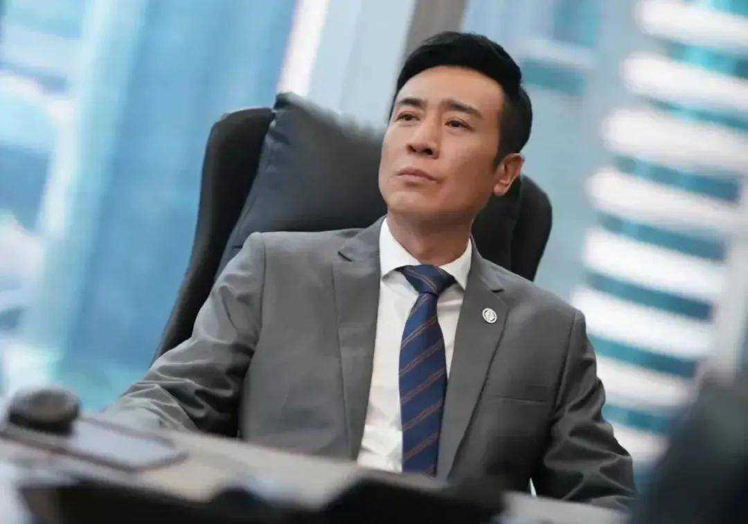 《城中之城》直到程家元身份曝光 才明白苏见仁为何落得身败名裂的下场