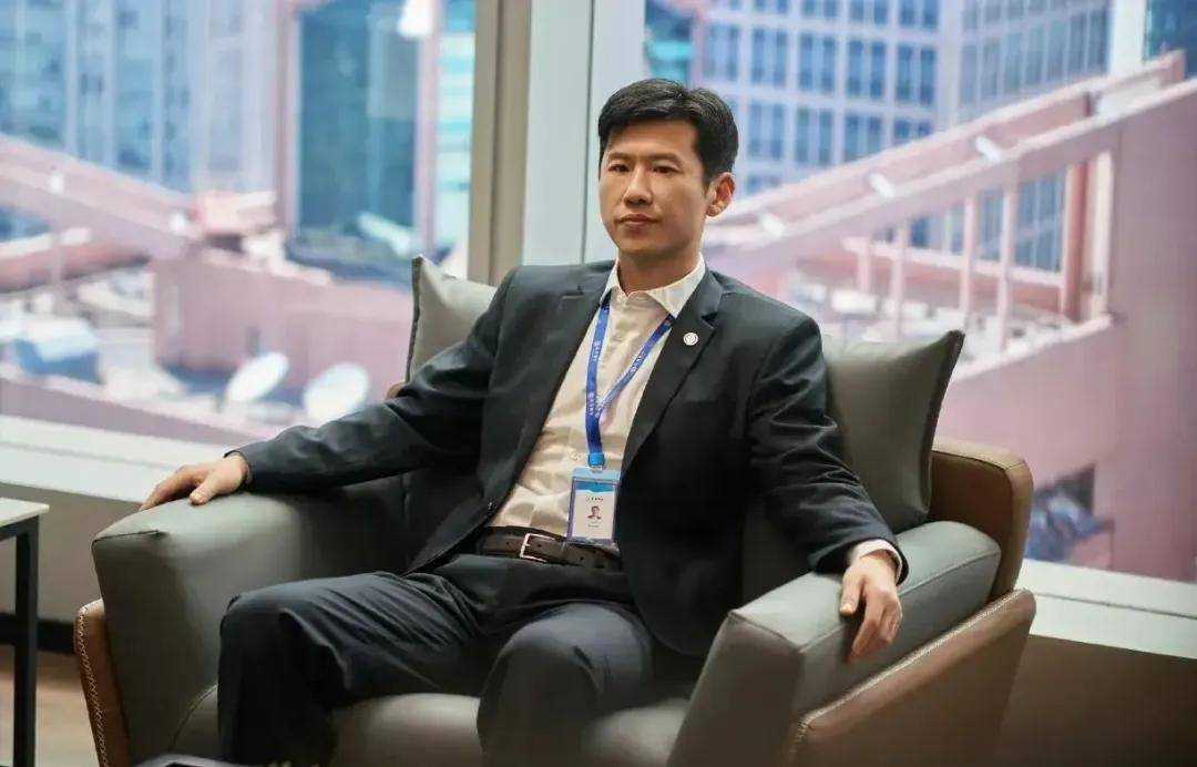 《城中之城》看懂了吴显龙挟恩图报 才明白本性正直的赵辉为何锒铛入狱