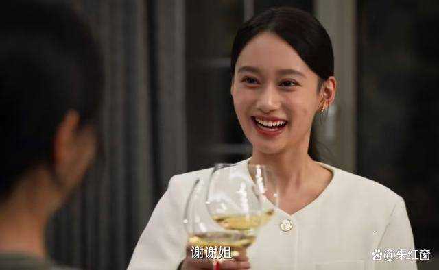 《城中之城》她才是全剧最聪慧的女子 一个举动改变5人结局