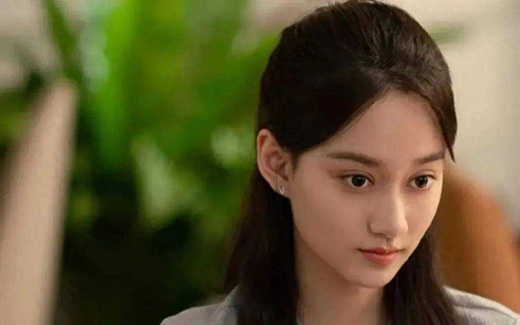 《城中之城》剧中最有野心的女人:手握一张王牌 妄图拿下三位大佬