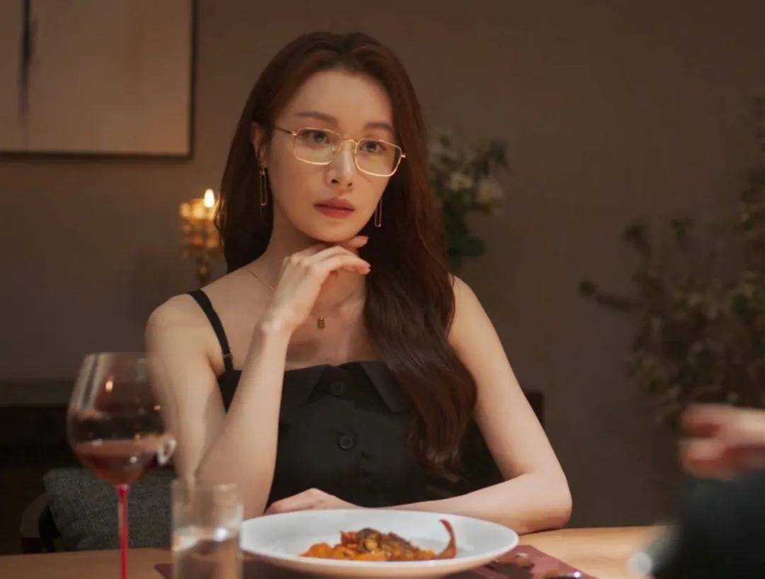 《城中之城》剧中最有野心的女人:手握一张王牌 妄图拿下三位大佬