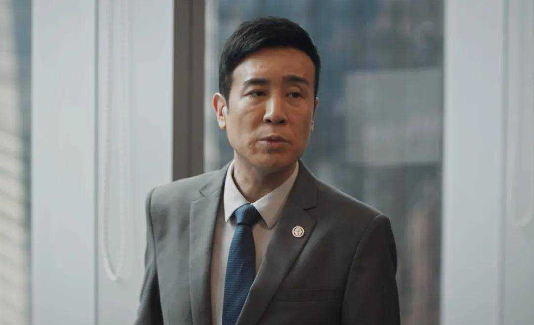 《城中之城》剧中最愚蠢的人!拉拢备胎苏见仁 反被曝出惊天丑闻