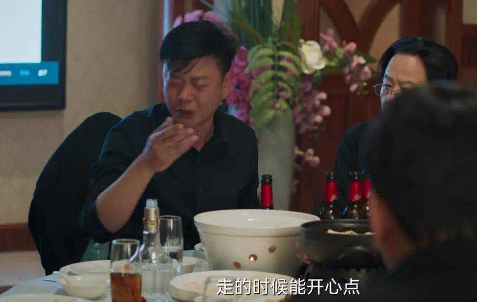 《城中之城》终于明白,为何欧阳老师说不着调的苏见仁是“真性情”