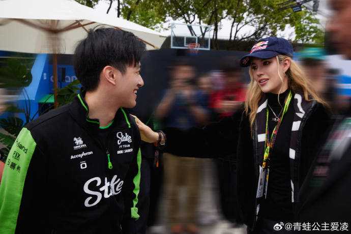 上海F1大奖赛大牌云集! 谷爱凌在姚明旁秒变mini