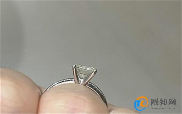黄金狂飙后钻石崩了 人工培育钻石