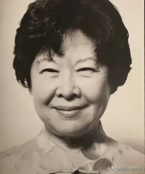 费翔母亲毕丽娜去世 发文悼念字字泣血令人泪目