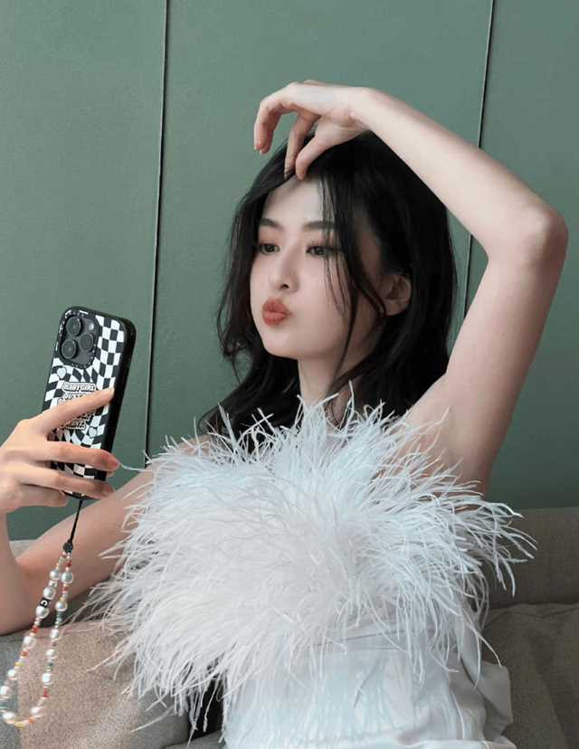 杨洋乔欣聊天记录曝光!还牵扯张天爱 情感风波引爆网络
