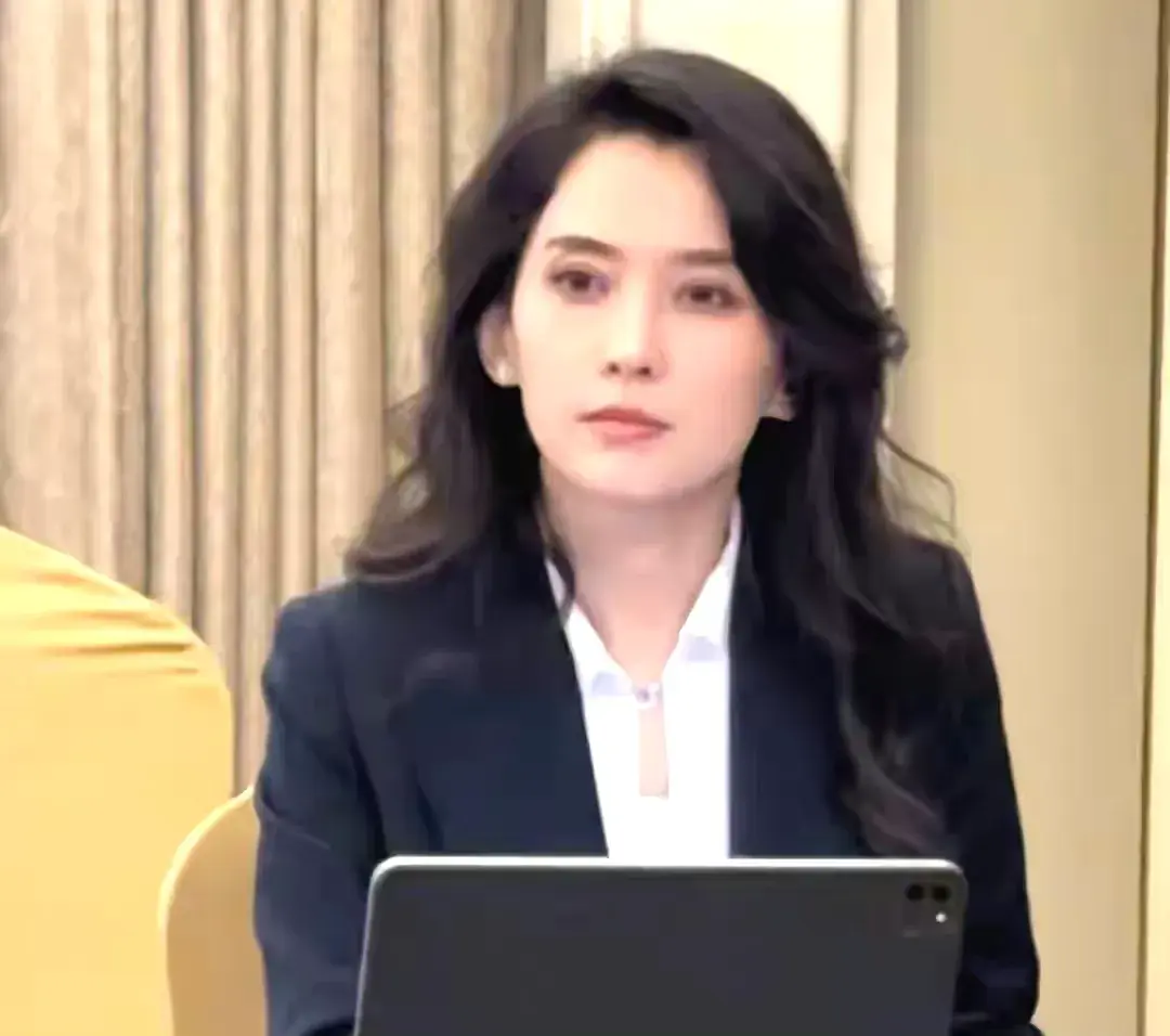 汪峰高调认爱森林北 葛荟婕喊话汪峰:有本事再生一个