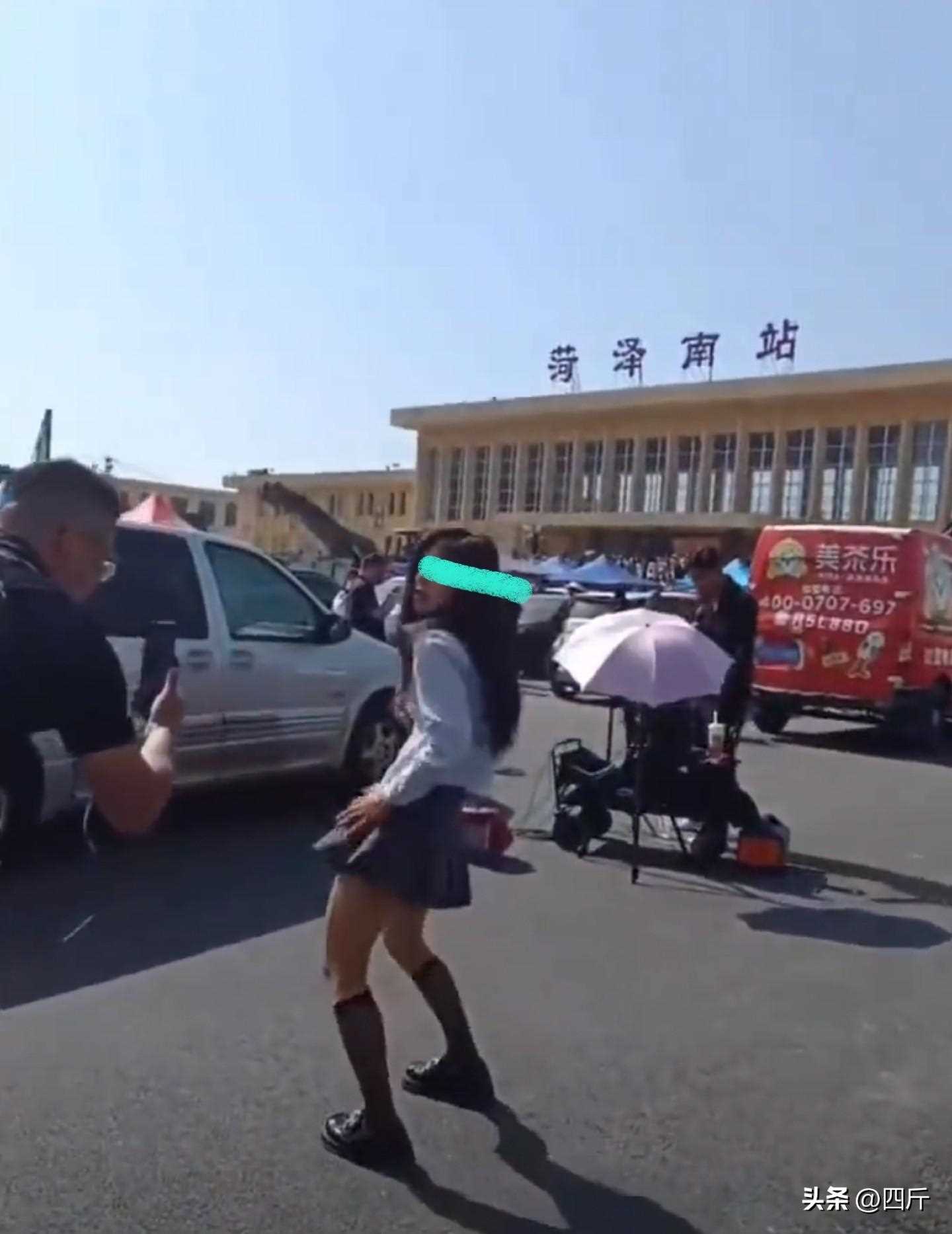 郭有才爆火的负面影响终于来了 媒体:必须割掉危害孩子的网红毒瘤