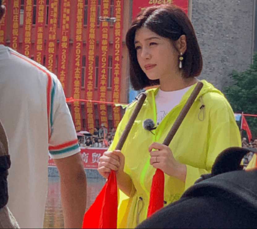 陈妍希婚变传闻后首次公开露面 接拍新剧表情淡然不受影响