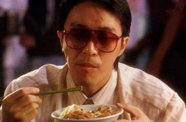 周星驰电影《食神》定档8月31日 时隔28年登上内地大银幕引爆网友怀旧热潮