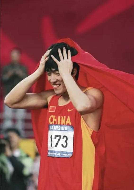 刘翔翻红!拿下多个代言 商业价值不输现役选手