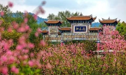 湖南适合自驾游的地方 推荐湖南自驾旅游景点