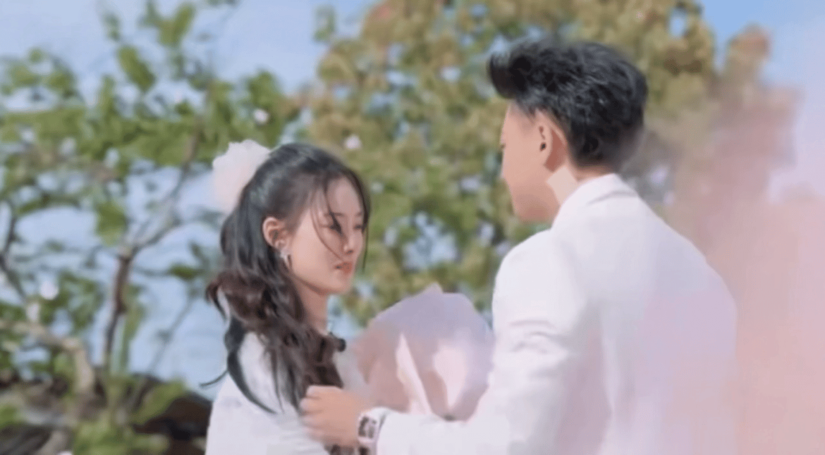 敢爱就敢娶!黄子韬求婚徐艺洋 娱乐圈再添甜蜜佳话