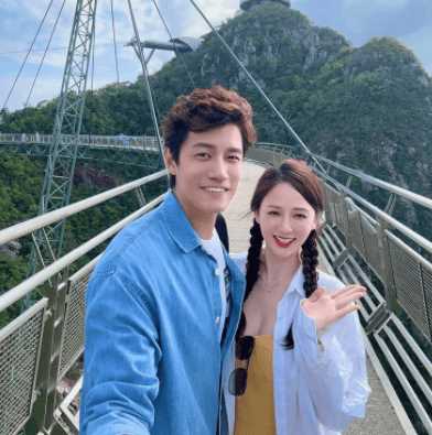 明道收到陈乔恩婚礼邀请