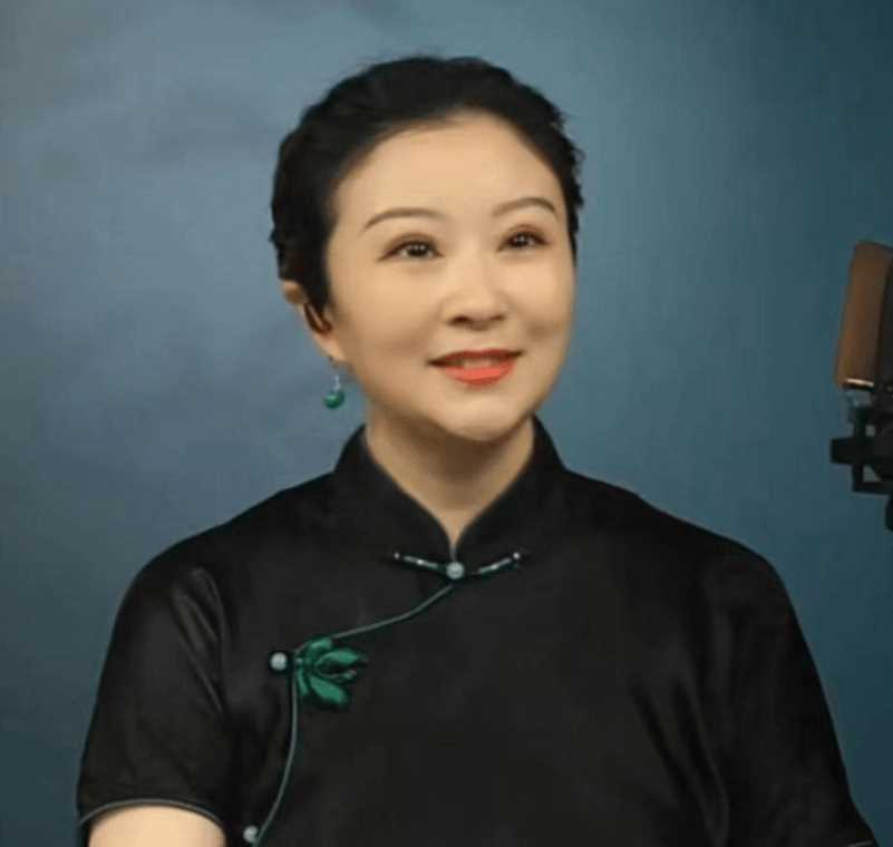 41岁网红晨曦姐姐去世 生前以卖茶和优雅形象闻名