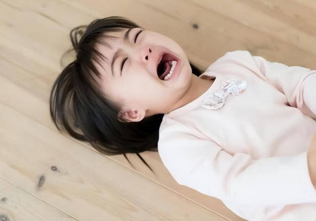 孩子上幼儿园哭闹怎么办 宝宝不肯上幼儿园妙招