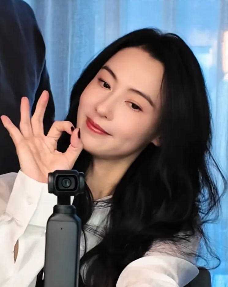 秋瓷炫儿子说我中国人 童言童语彰显作为中国公民的自豪