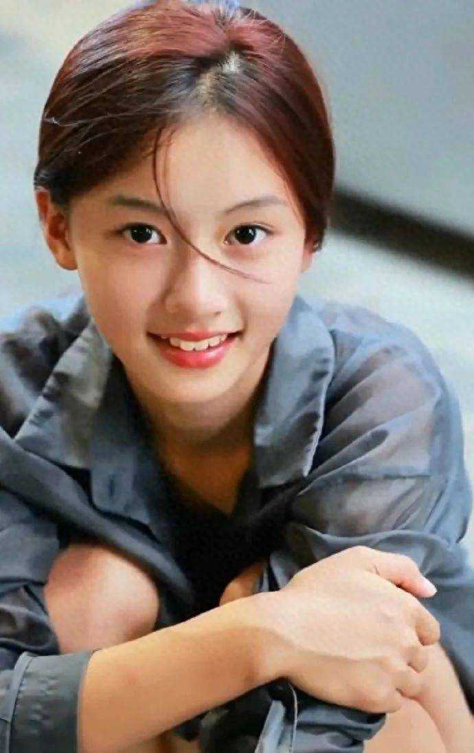河南素人女孩撞脸张柏芝周迅，3天涨粉近14万