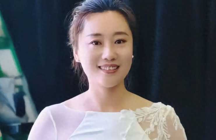 美女主持常雪莉被“老头乐”撞倒去世!年仅38岁,留下2名幼子