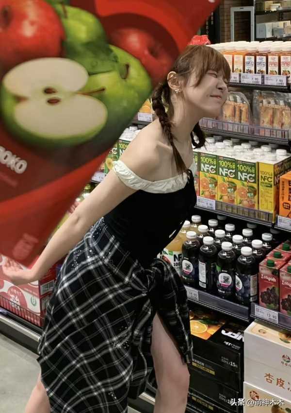 曝李金铭怀孕待产!直播账号已停更近半年,曾卷入知三当三风波